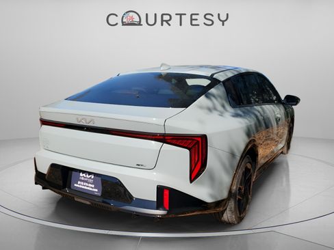 New 2026 Kia K4 GT-Line image 4
