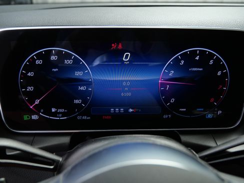 Certified 2026 Mercedes-Benz GLC 300 4MATIC image 26