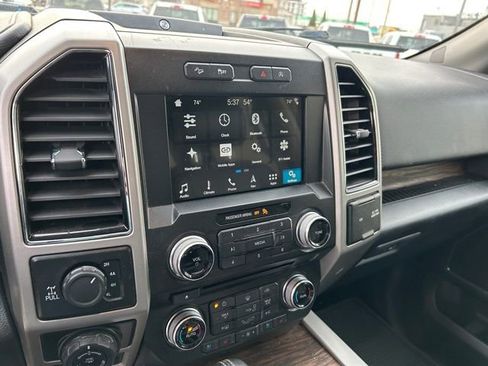 Used 2018 Ford F150 Lariat w/ Equipment Group 501A Mid image 28