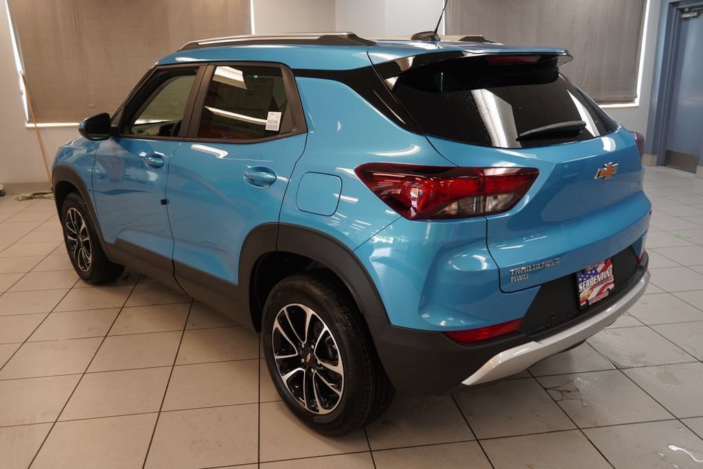 New 2026 Chevrolet TrailBlazer LT w/ LT Cold Weather Package AWD/4WD image 9