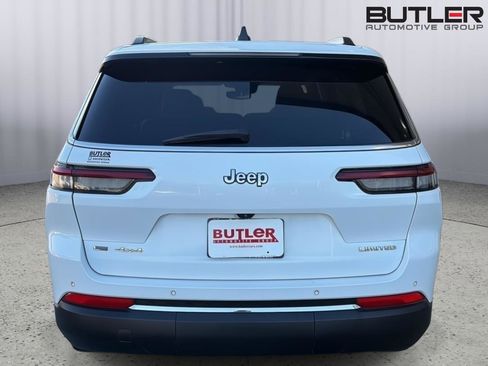 Used 2021 Jeep Grand Cherokee L Limited AWD/4WD image 5