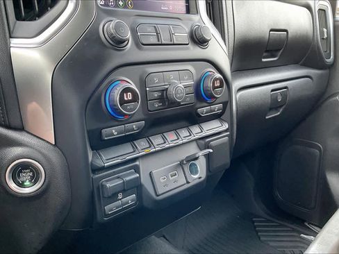 Used 2021 Chevrolet Silverado 1500 LT w/ Z71 Off-Road Package image 32