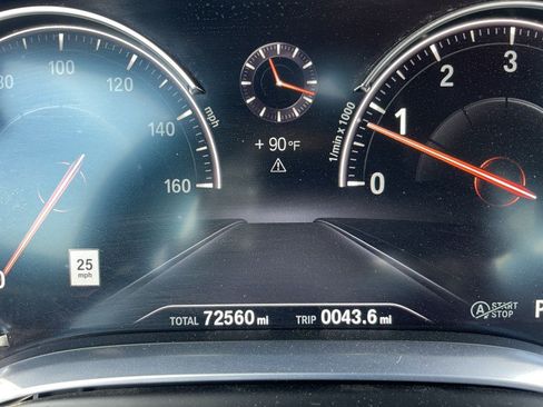 Used 2016 BMW 740i w/ Executive Package 2 RWD image 17