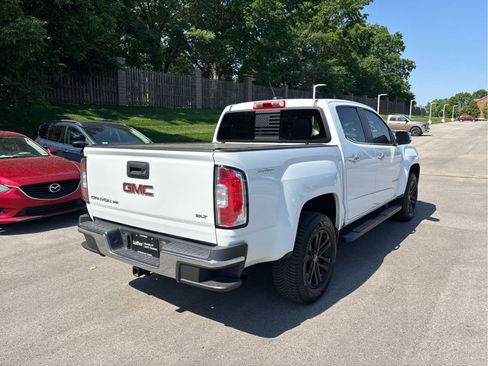 Used 2017 GMC Canyon SLT w/ Driver Alert Package AWD/4WD image 4