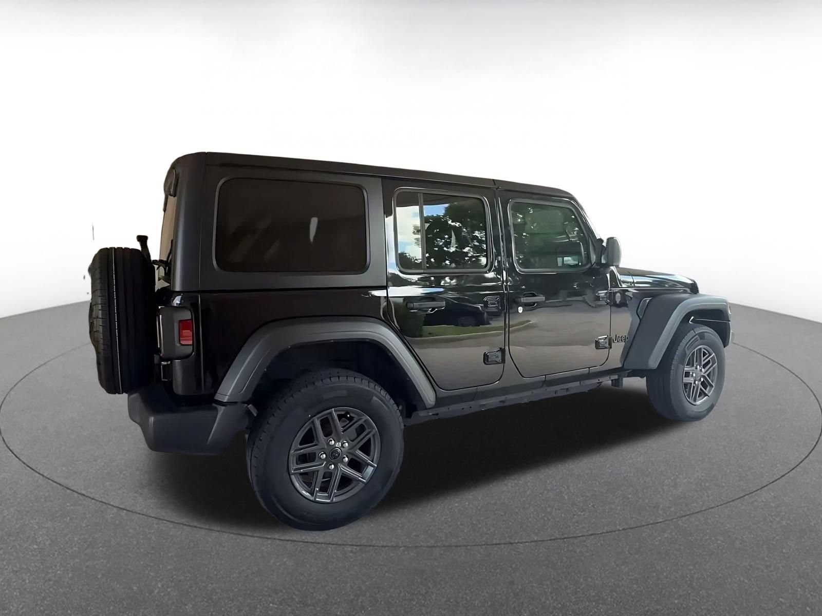 Used 2025 Jeep Wrangler Unlimited Sport AWD/4WD image 10