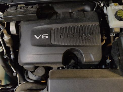 Used 2020 Nissan Pathfinder S FWD image 30