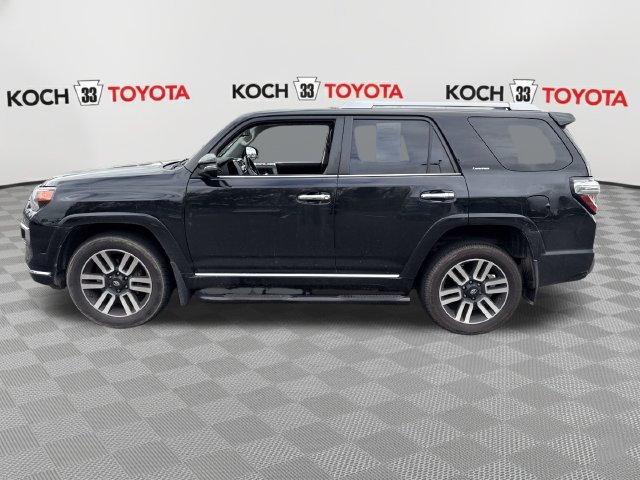 Used 2018 Toyota 4Runner Limited AWD/4WD image 4