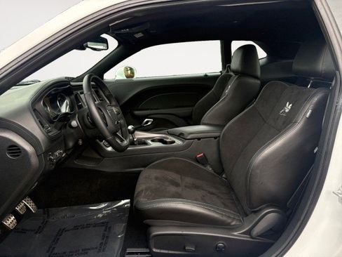 Used 2023 Dodge Challenger R/T Scat Pack w/ Plus Package image 2