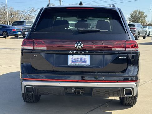New 2026 Volkswagen Atlas Peak Edition AWD/4WD image 6