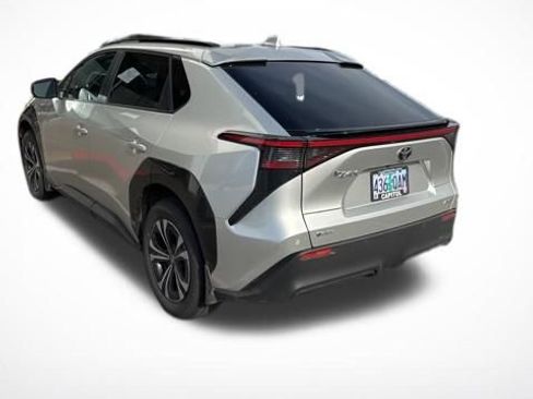 Used 2024 Toyota bZ4X XLE w/ Weather Package image 10