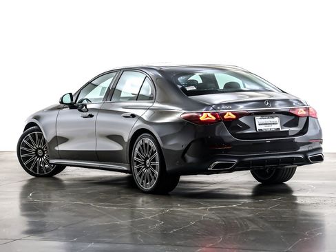 New 2026 Mercedes-Benz E 450 4MATIC Sedan image 12