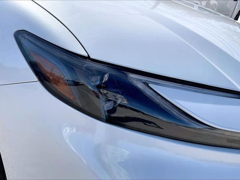 Used 2025 Toyota Camry XSE image 28