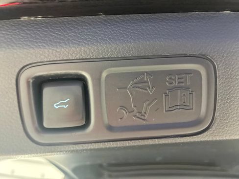 Used 2022 Ford Expedition Max Limited AWD/4WD image 43