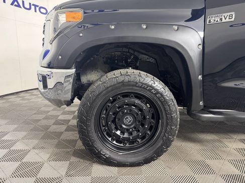 Used 2019 Toyota Tundra SR5 w/ SR5 Upgrade Package image 12