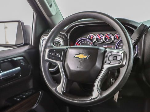 Used 2020 Chevrolet Silverado 1500 LT w/ Trailering Package image 12