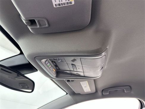 Used 2019 GMC Acadia SLT image 19