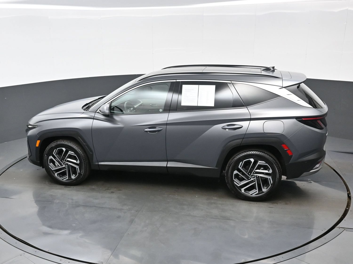 Certified 2026 Hyundai Tucson Limited AWD/4WD image 37