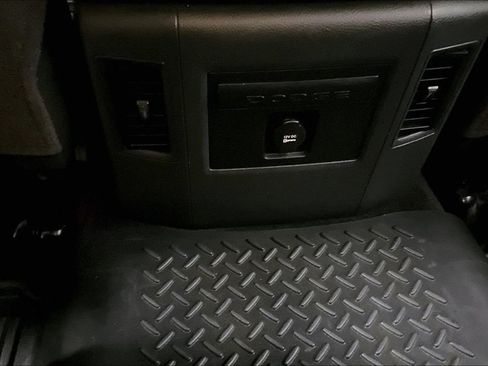 Used 2011 RAM 2500 Big Horn image 31