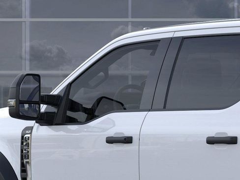 New 2025 Ford F450 XLT w/ XLT Value Package image 20