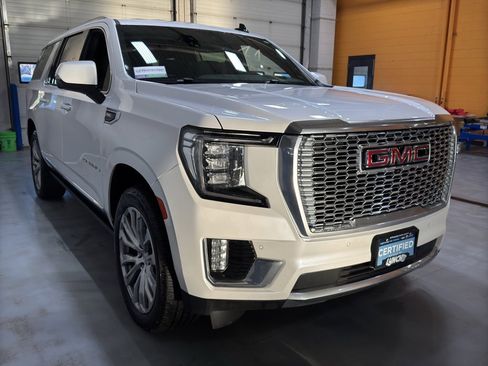 Certified 2023 GMC Yukon XL Denali w/ Max Trailering Package image 7