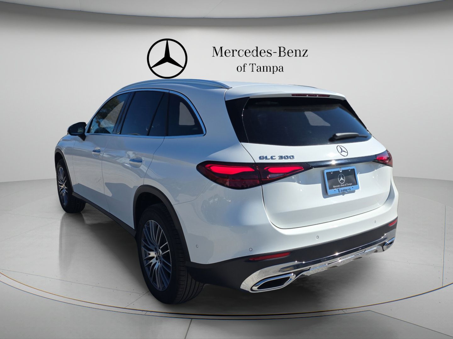 Certified 2026 Mercedes-Benz GLC 300 image 3