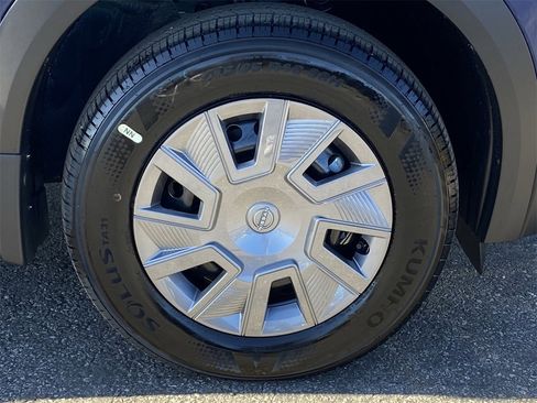 New 2026 Nissan Kicks S image 7