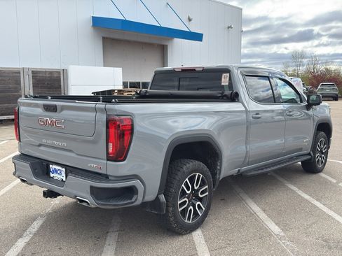 Used 2025 GMC Sierra 1500 AT4 w/ AT4 Premium Package AWD/4WD image 5