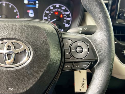 New 2025 Toyota Corolla LE image 19