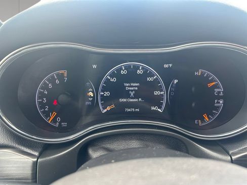 Used 2021 Jeep Grand Cherokee Laredo X AWD/4WD image 14