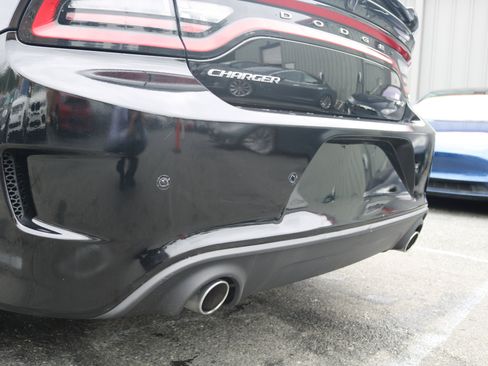 Used 2023 Dodge Charger GT image 11