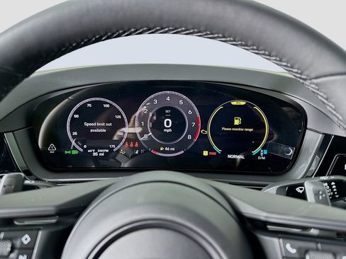 New 2026 Porsche Cayenne Coupe image 13