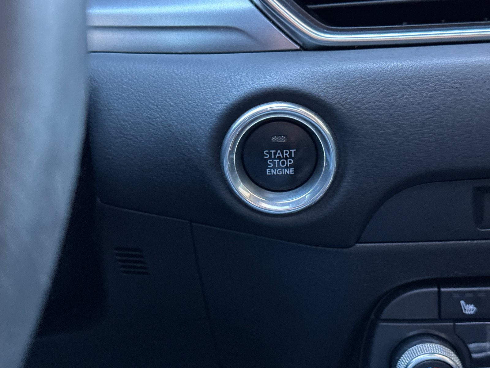 Used 2019 MAZDA CX-5 Touring FWD image 21