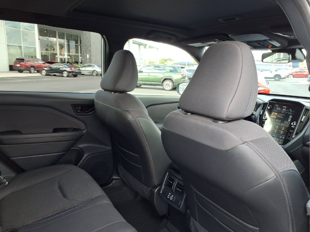 Certified 2025 Subaru Forester Premium AWD/4WD image 20