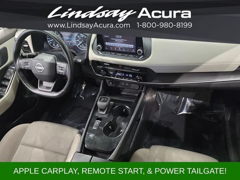 Used 2025 Nissan Rogue SV FWD image 10