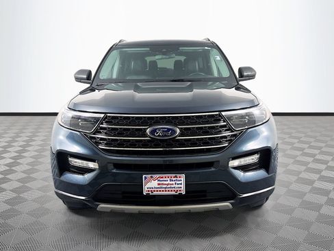 Certified 2022 Ford Explorer XLT w/ Equipment Group 202A AWD/4WD image 2