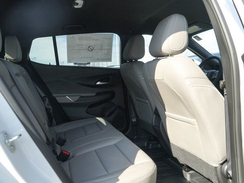 New 2026 Buick Envista Preferred FWD image 12
