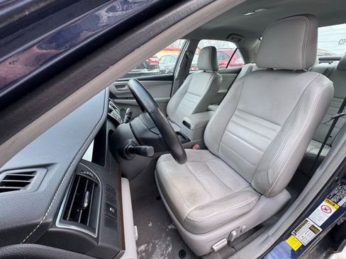 Used 2016 Toyota Camry XLE w/ Protection Package (Q2) image 9