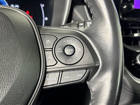 Certified 2023 Toyota Corolla Cross XLE w/ Convenience Package image 15