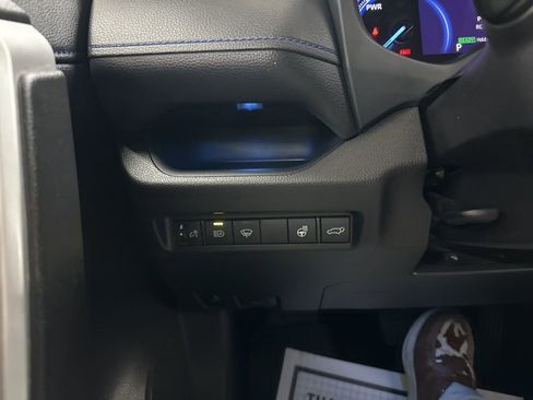 Used 2020 Toyota RAV4 XSE image 38