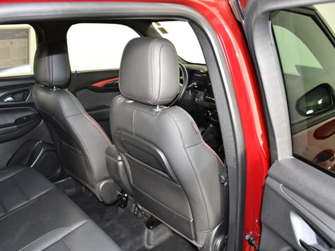 Used 2024 Chevrolet TrailBlazer RS w/ Convenience Package AWD/4WD image 45