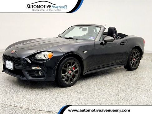 Used 2018 FIAT 124 Spider Abarth w/ Navigation & Sound Group image 1