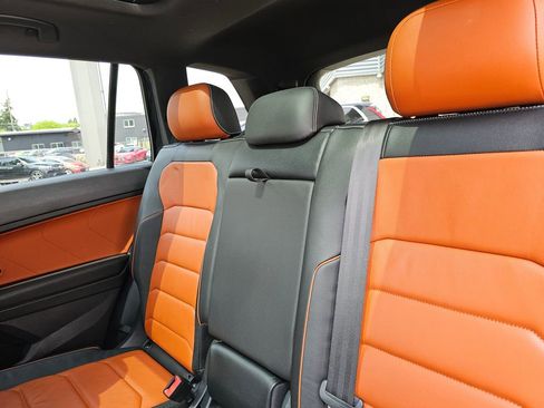 Used 2021 Volkswagen Tiguan SEL Premium R-Line w/ 3rd Row Seat Package image 20
