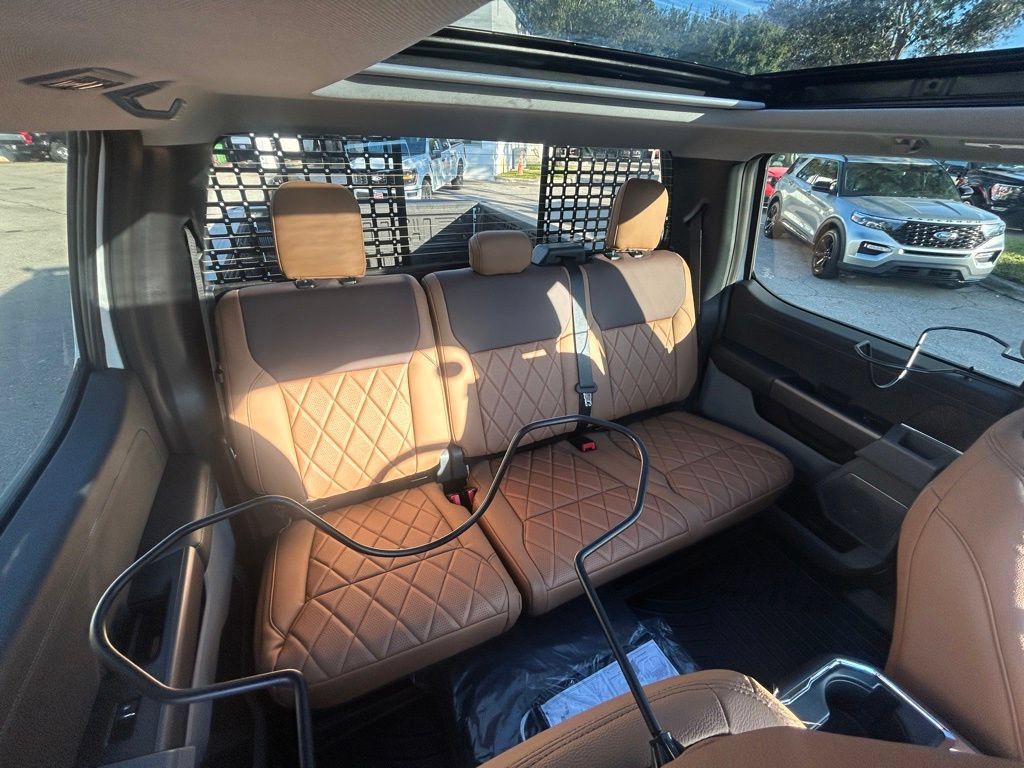 New 2026 Ford F250 XLT w/ XLT Premium Package AWD/4WD image 37