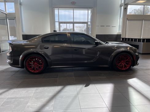 Used 2023 Dodge Charger SRT Hellcat w/ Harman/Kardon Audio Group RWD image 11