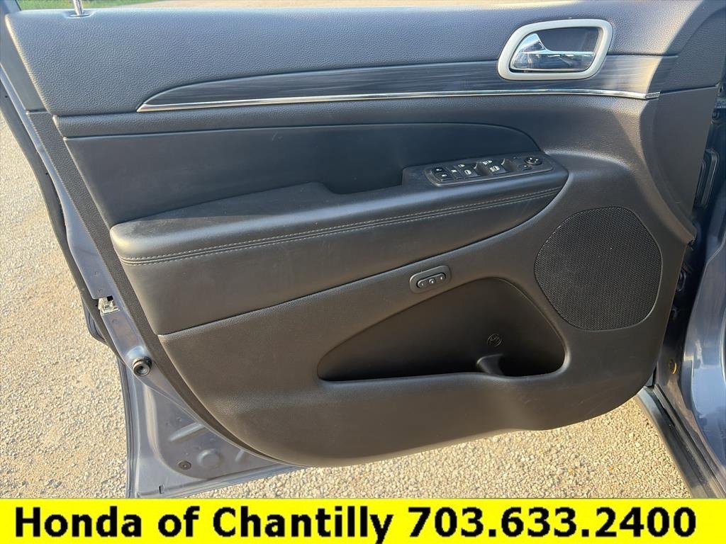 Used 2021 Jeep Grand Cherokee Limited AWD/4WD image 20