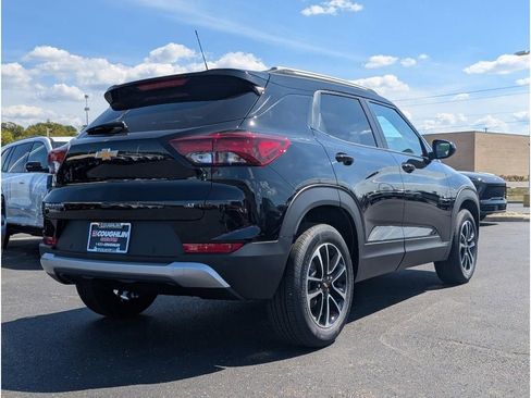 New 2026 Chevrolet TrailBlazer LT w/ LT Cold Weather Package image 7