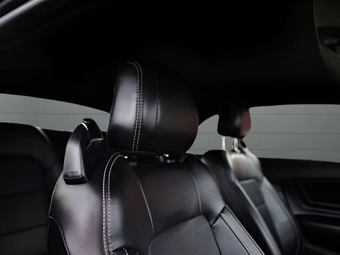 Used 2022 Ford Mustang GT Premium w/ GT Performance Package image 58