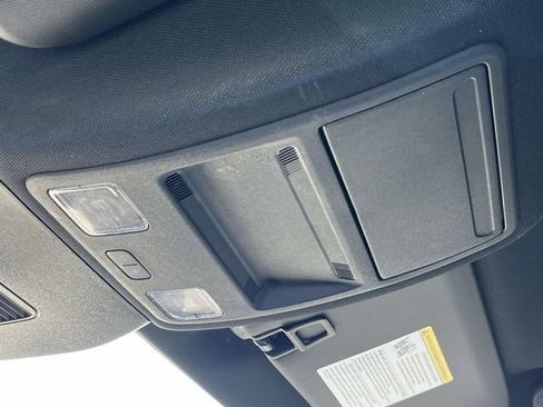 Used 2025 Ford Escape ST-Line FWD image 33