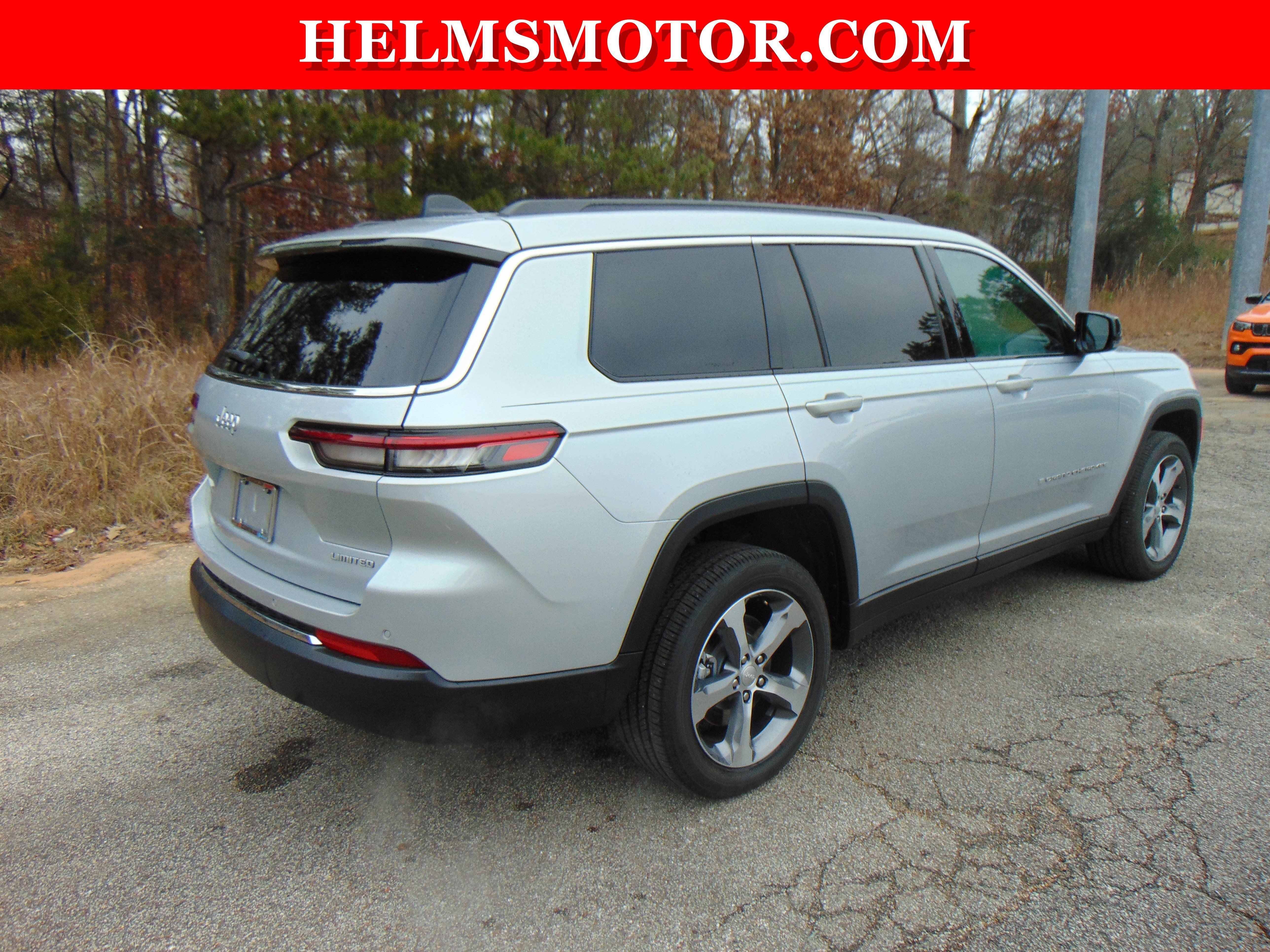 Used 2025 Jeep Grand Cherokee L Limited RWD image 15