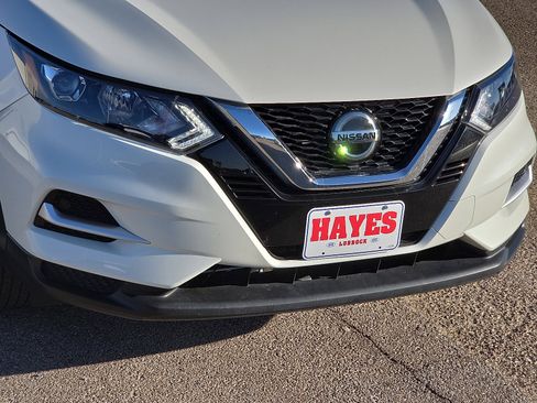 Used 2022 Nissan Rogue Sport SL image 6